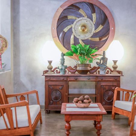 Dhyana Villa 安伯朗戈德 外观 照片
