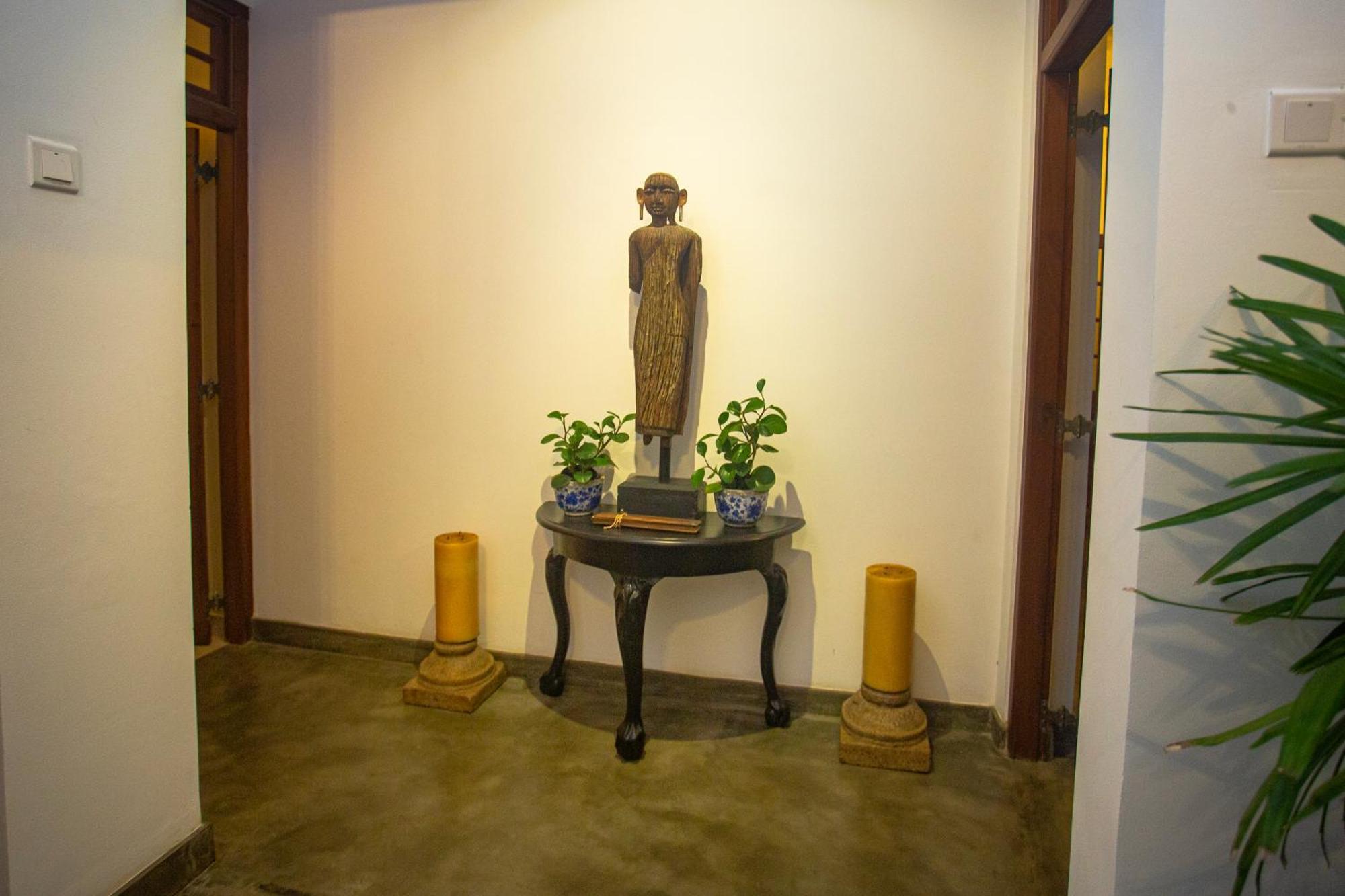 Dhyana Villa 安伯朗戈德 外观 照片