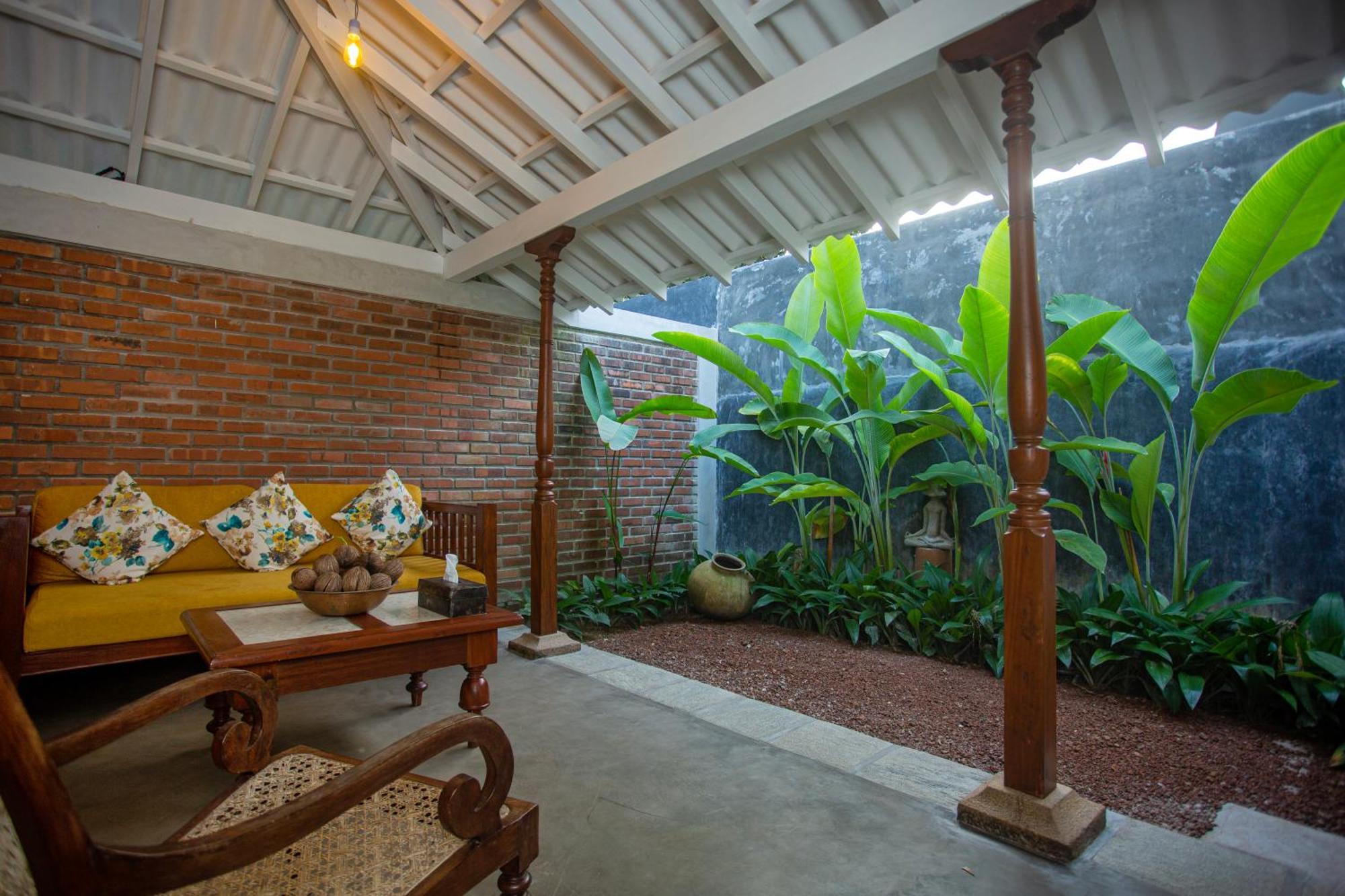 Dhyana Villa 安伯朗戈德 外观 照片