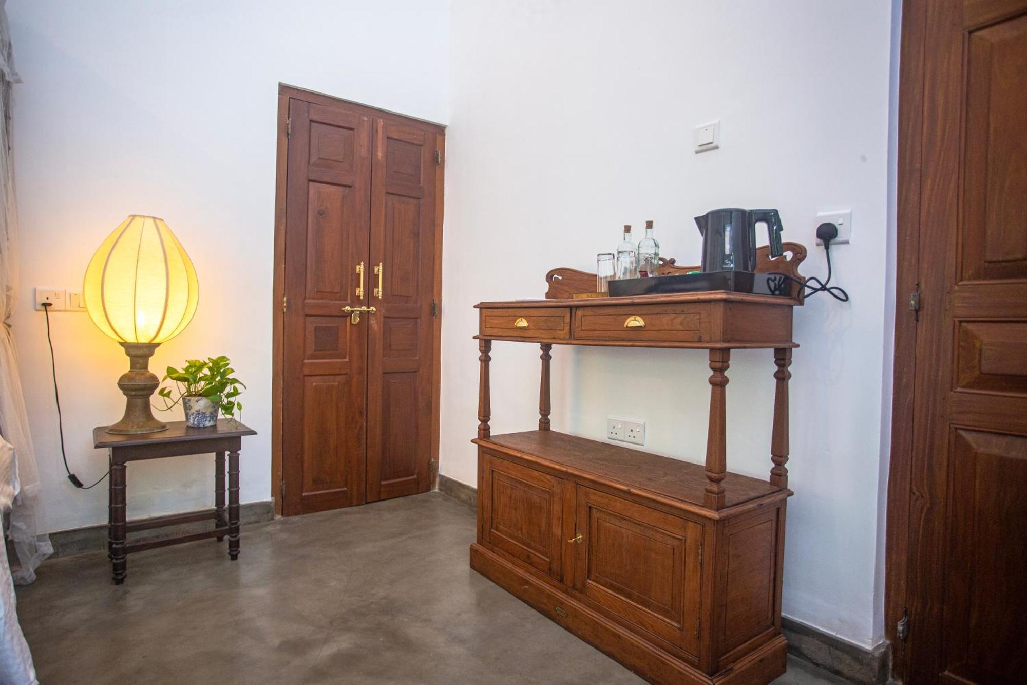 Dhyana Villa 安伯朗戈德 外观 照片