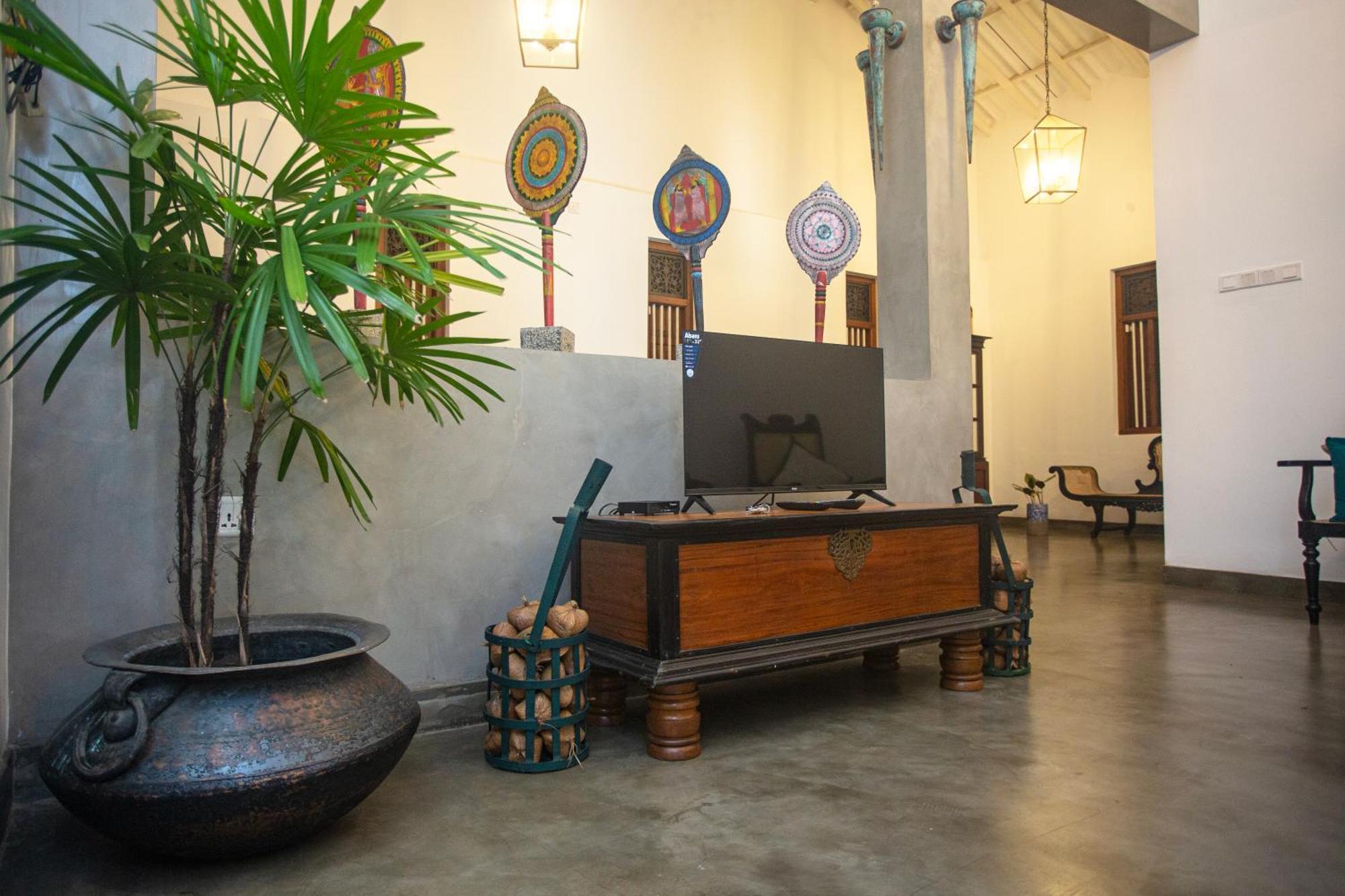 Dhyana Villa 安伯朗戈德 外观 照片